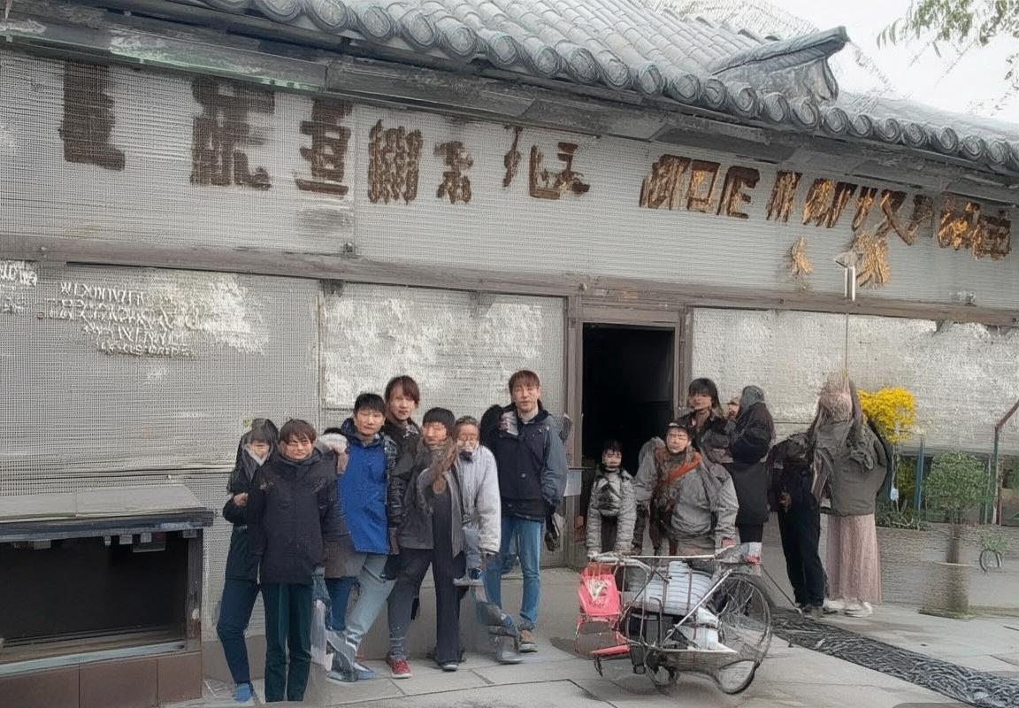 阿尔沙文与皮雷巅峰对决：技术对决与足球哲学解析(图2)