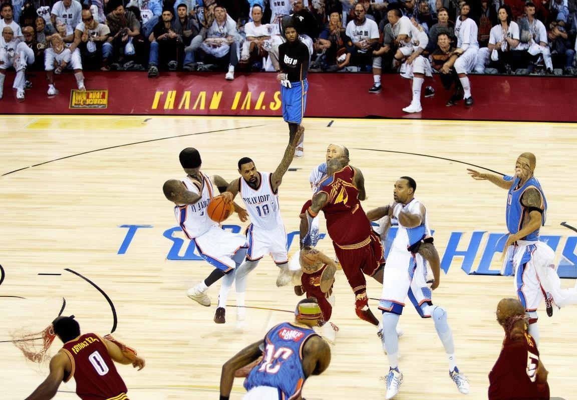 2015NBA总决赛：巅峰对决战术解析与精彩瞬间回顾(图1)